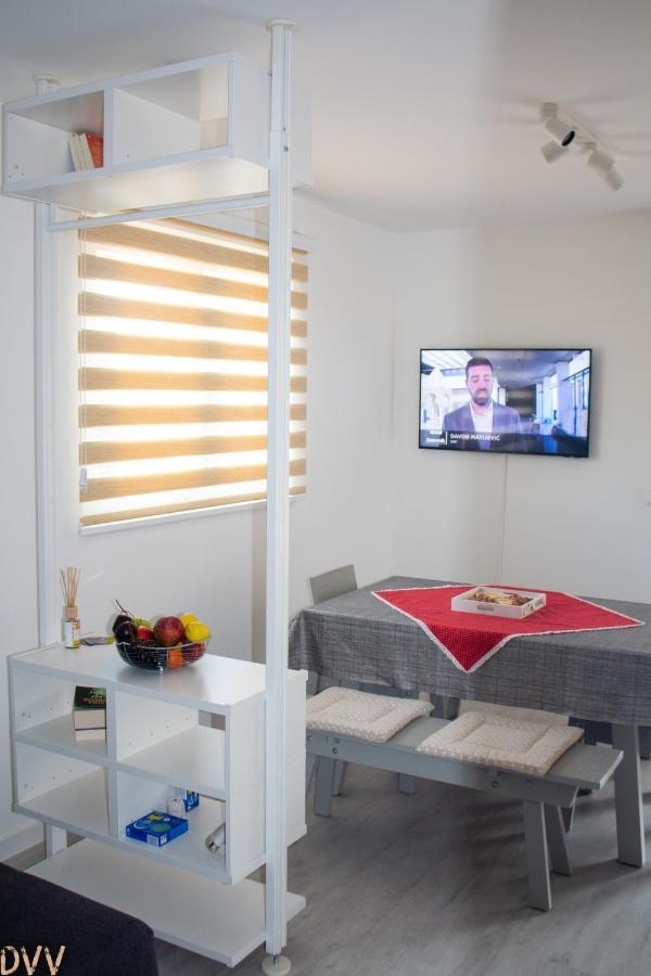 Apartmani My Way, Tribunj Free Parking Free Bicycles 외부 사진
